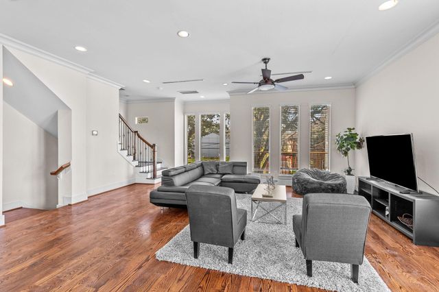 4831 Chenevert Street, Houston, TX 77004