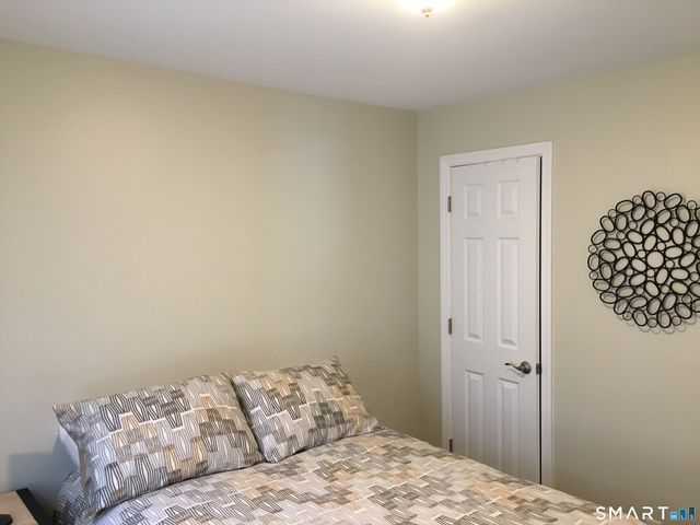 6 Birchside Drive B, Norwalk, CT 06850