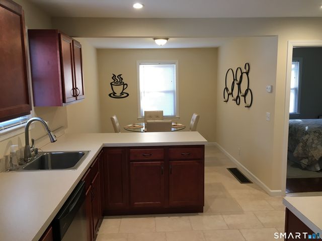 6 Birchside Drive B, Norwalk, CT 06850