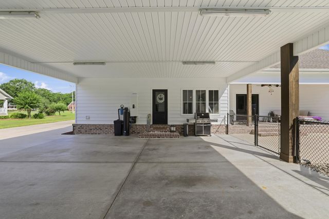 5727 Pauley Swamp Rd., Conway, SC 29527