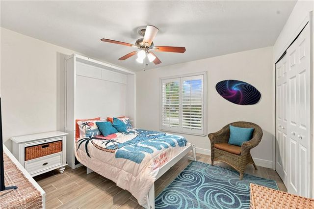 27160 Edenbridge CT, Bonita Springs, FL 34135