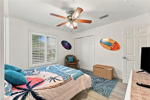 27160 Edenbridge CT, Bonita Springs, FL 34135