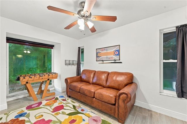 27160 Edenbridge CT, Bonita Springs, FL 34135