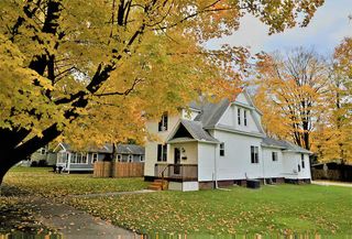 402 Jefferson Street, Cassopolis Vllg, MI 49031