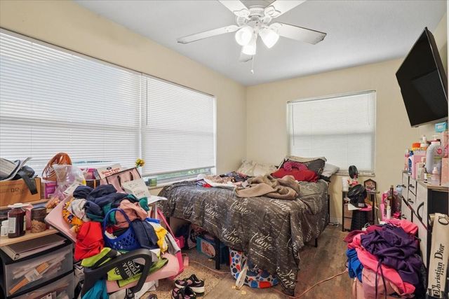 526 12TH AVENUE S, St Petersburg, FL 33701