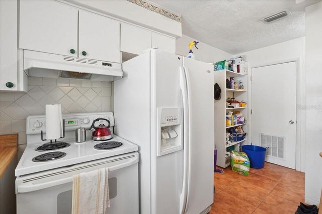 526 12TH AVENUE S, St Petersburg, FL 33701