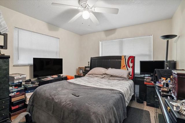 526 12TH AVENUE S, St Petersburg, FL 33701
