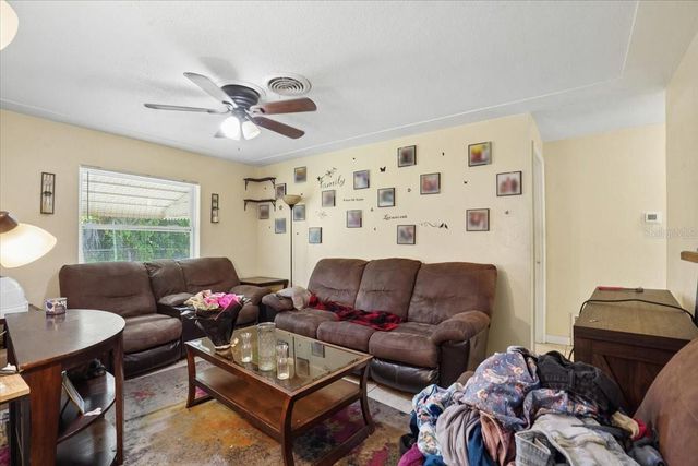 526 12TH AVENUE S, St Petersburg, FL 33701