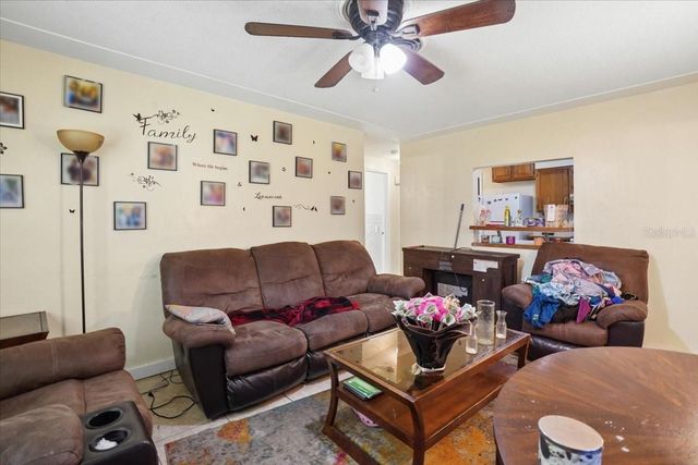 526 12TH AVENUE S, St Petersburg, FL 33701