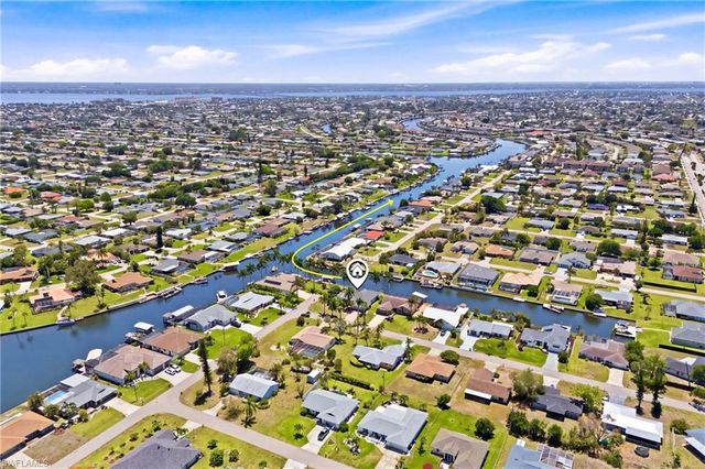 928 SE 33rd ST, Cape Coral, FL 33904