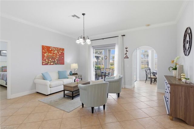 928 SE 33rd ST, Cape Coral, FL 33904