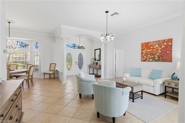 928 SE 33rd ST, Cape Coral, FL 33904