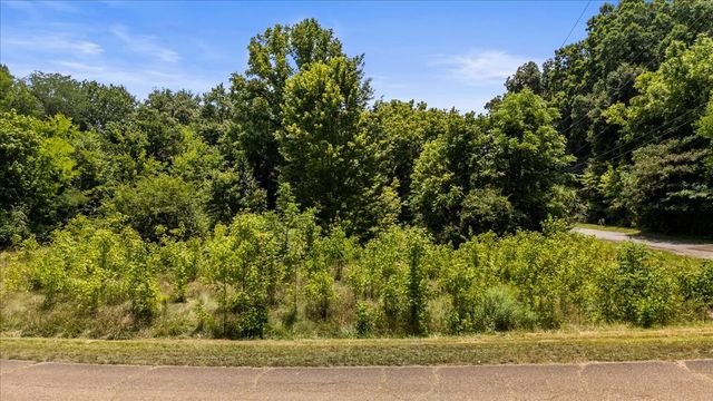 474 Clift Rd, Soddy Daisy, TN 37379