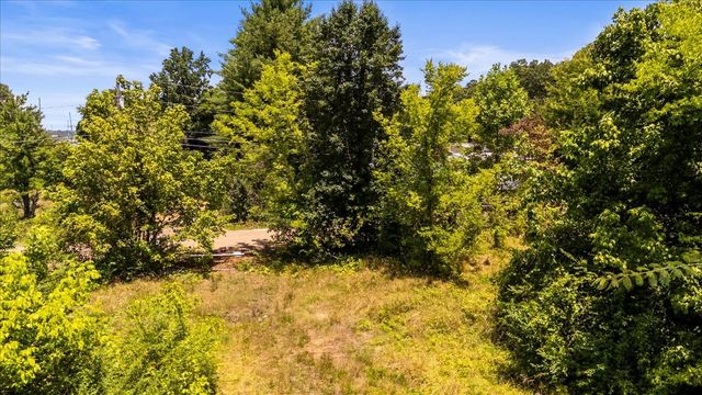 474 Clift Rd, Soddy Daisy, TN 37379