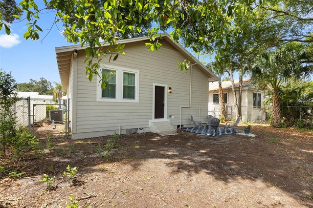 1917 W LEMON STREET, Tampa, FL 33606