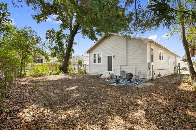 1917 W LEMON STREET, Tampa, FL 33606