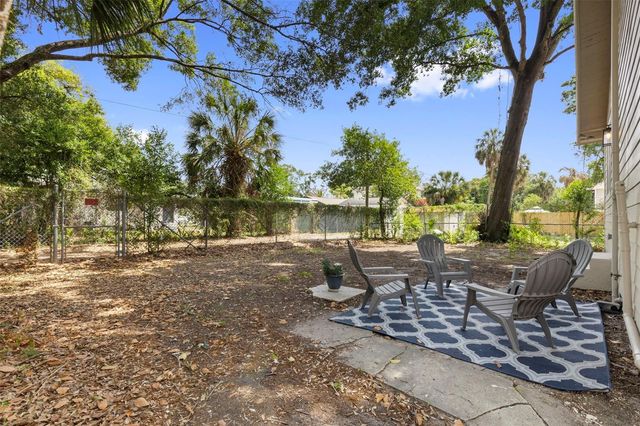 1917 W LEMON STREET, Tampa, FL 33606