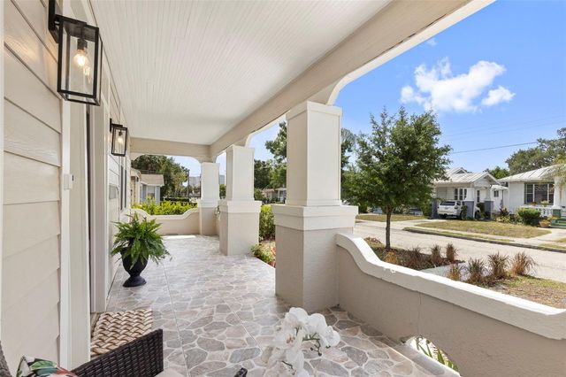 1917 W LEMON STREET, Tampa, FL 33606