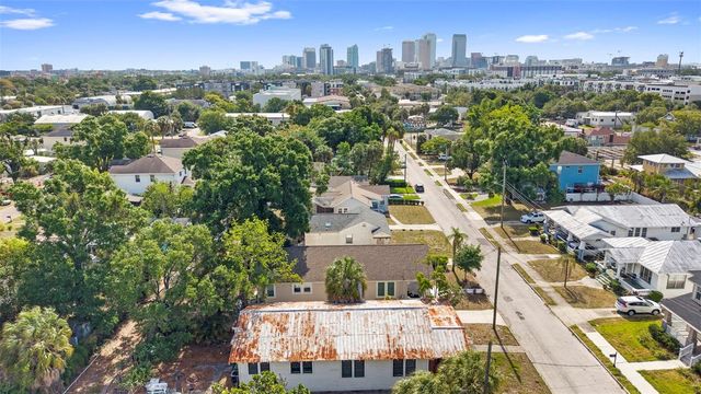 1917 W LEMON STREET, Tampa, FL 33606