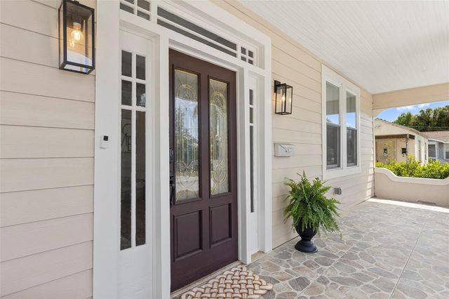 1917 W LEMON STREET, Tampa, FL 33606