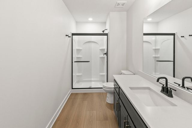 1896 HEMLOCK Street, Council Bluffs, IA 51503