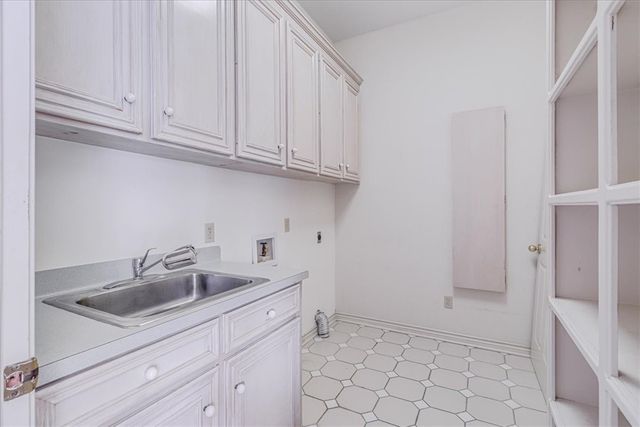 4815 Ocean Dr, Corpus Christi, TX 78412
