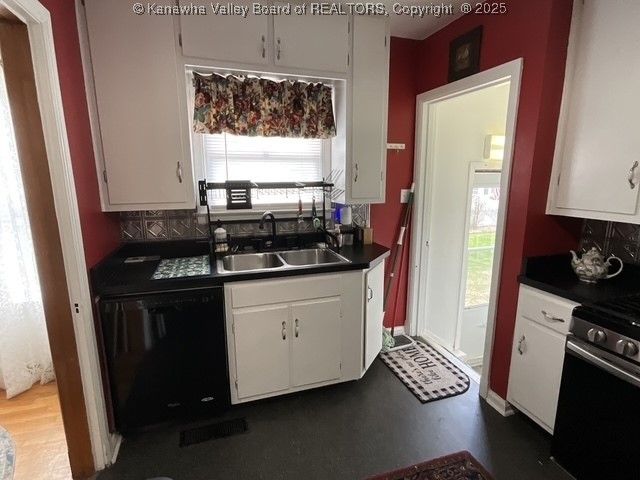 225 22nd Street, Dunbar, WV 25064