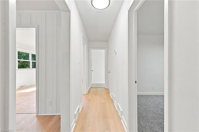 1664 NE 23rd Street, Winston-salem, NC 27105