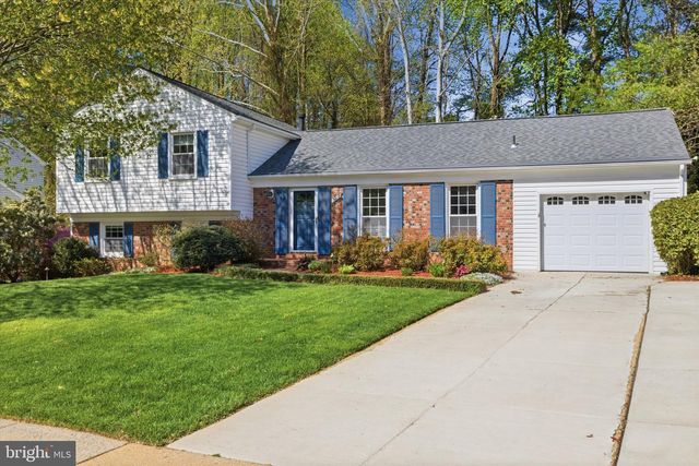 5218 OLLEY LN, Burke, VA 22015