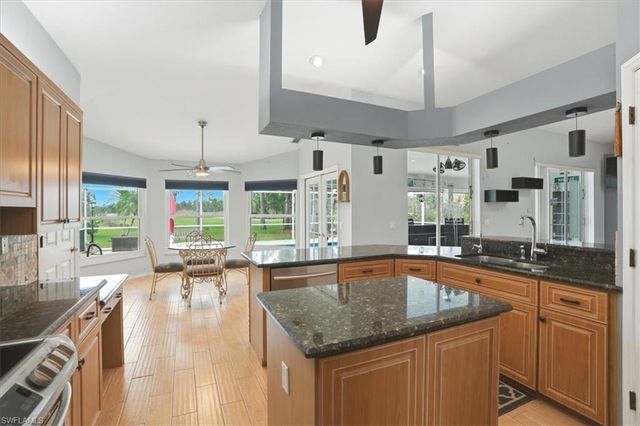 7721 Twin Eagle LN, Fort Myers, FL 33912