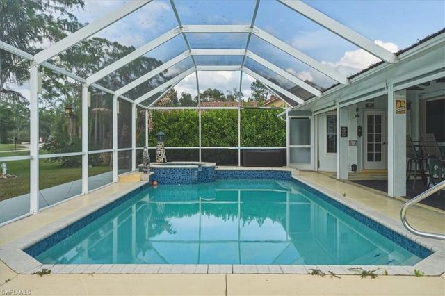 7721 Twin Eagle LN, Fort Myers, FL 33912