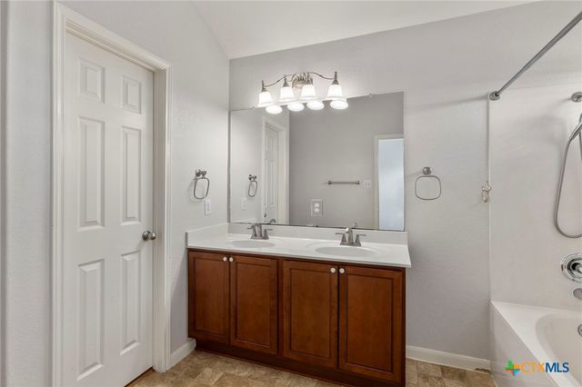 405 Teron Drive, San Marcos, TX 78666