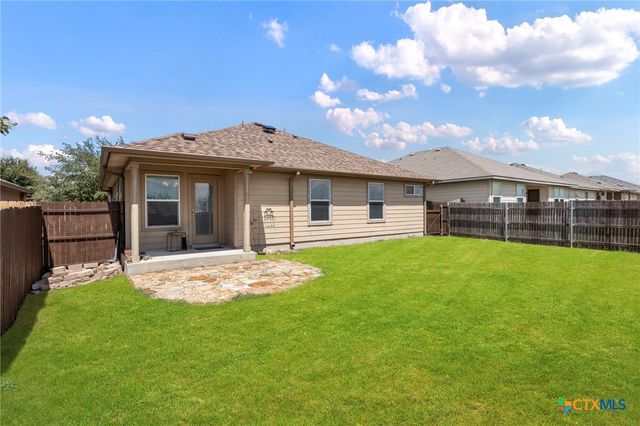 405 Teron Drive, San Marcos, TX 78666