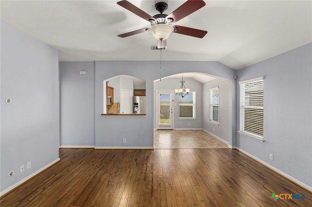 405 Teron Drive, San Marcos, TX 78666