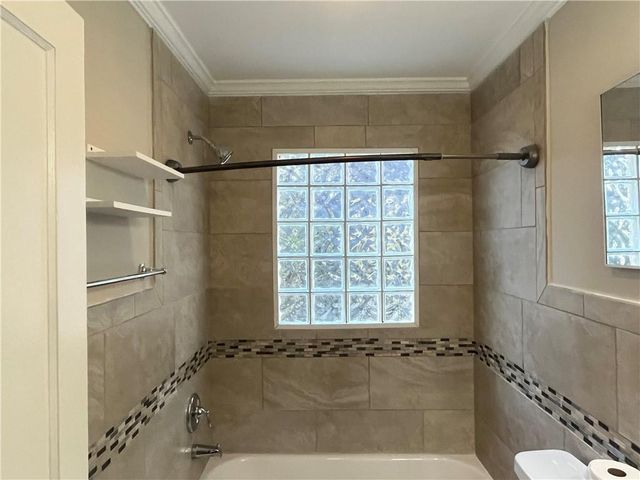 1192 Kingsley Circle NE, Atlanta, GA 30324