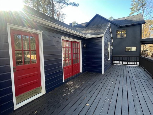 1192 Kingsley Circle NE, Atlanta, GA 30324