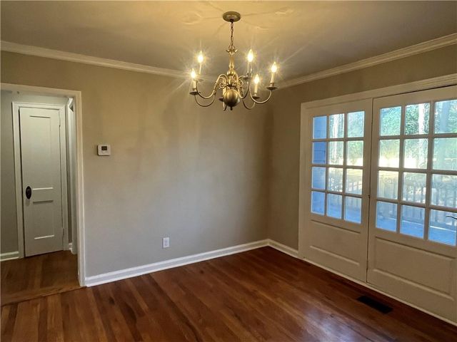1192 Kingsley Circle NE, Atlanta, GA 30324