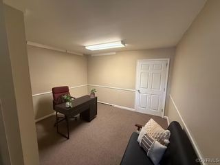 11923 centre St, Chester, VA 23831