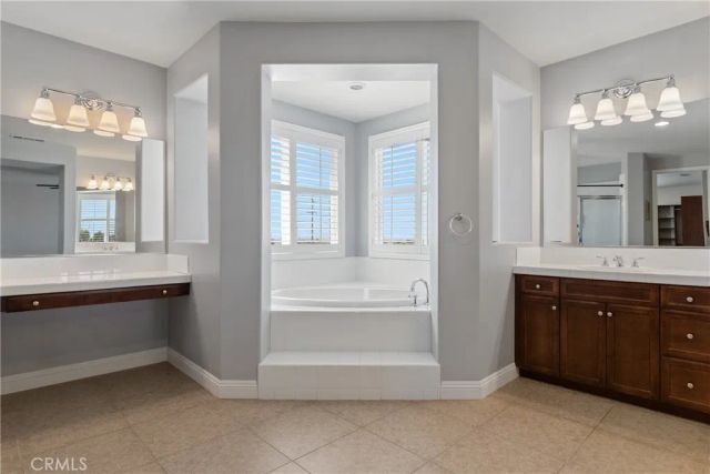 3101 Camino Hermanos, Lancaster, CA 93536