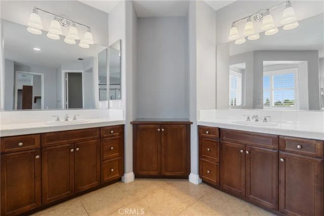 3101 Camino Hermanos, Lancaster, CA 93536