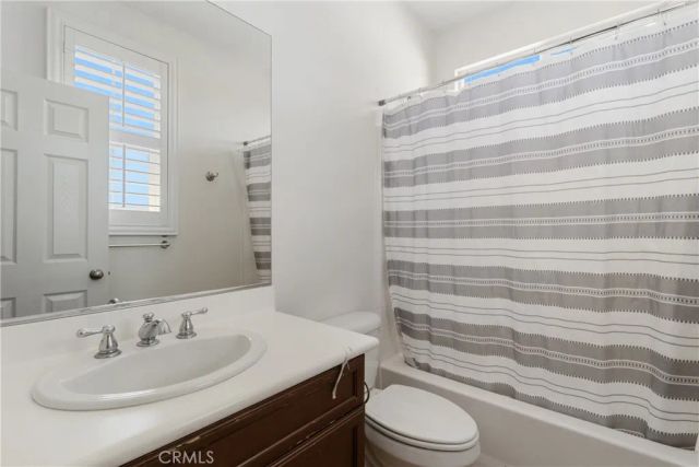 3101 Camino Hermanos, Lancaster, CA 93536