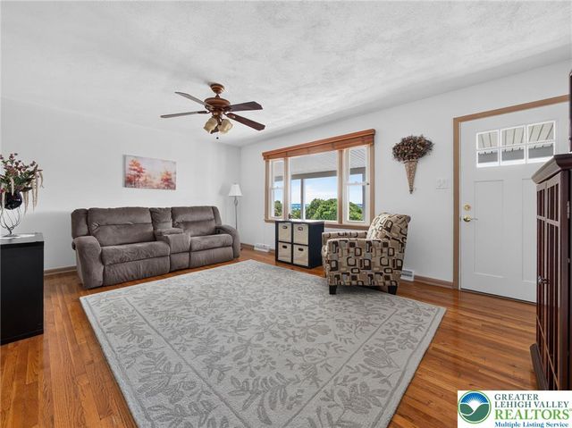 7175 Herber Road, New Tripoli, PA 18066