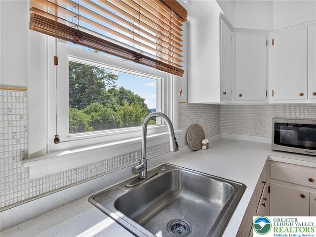 7175 Herber Road, New Tripoli, PA 18066