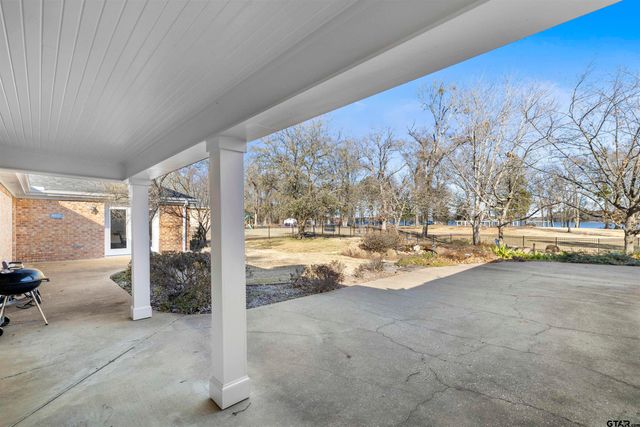 17119 Pilot Dr, Tyler, TX 75707