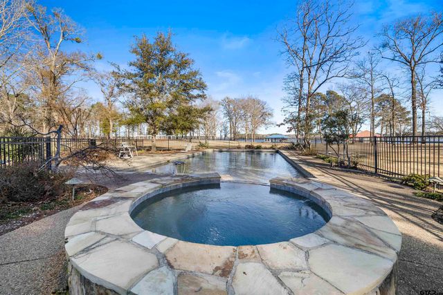 17119 Pilot Dr, Tyler, TX 75707