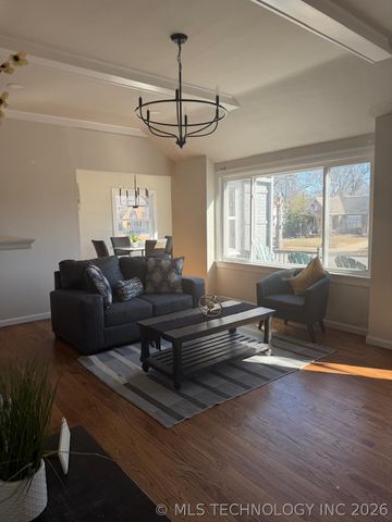 1210 S Evanston Avenue, Tulsa, OK 74104