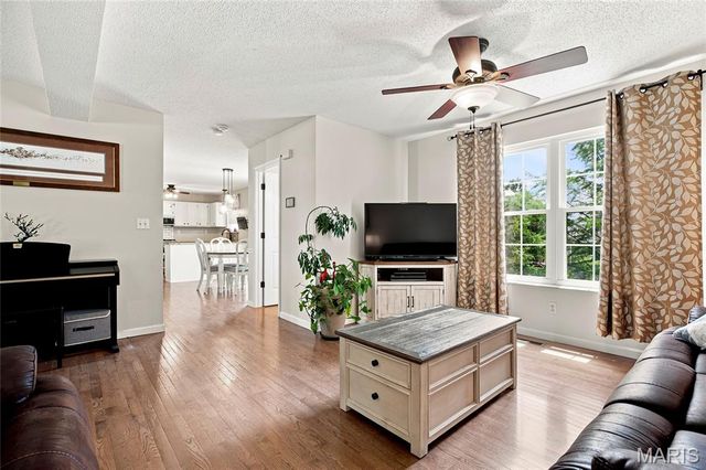 932 Grape Arbor Drive, Arnold, MO 63010