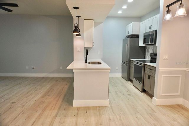 14341 FREDRICKSBURG DRIVE 1015, Orlando, FL 32837