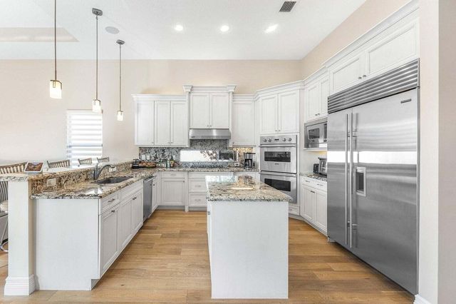 16631 Chesapeake Bay Court, Delray Beach, FL 33446