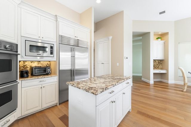 16631 Chesapeake Bay Court, Delray Beach, FL 33446